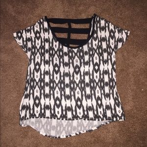 Empyre Open-Back Design Lost Fit Blouse